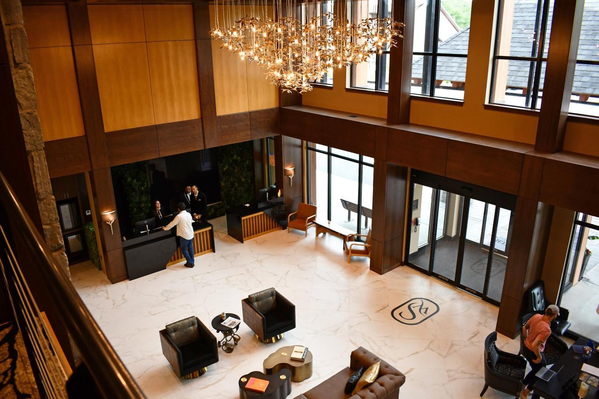 The Swiftwater Hotel Exterior photo
